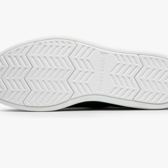 Shoes Men's - Picture 5 of 10